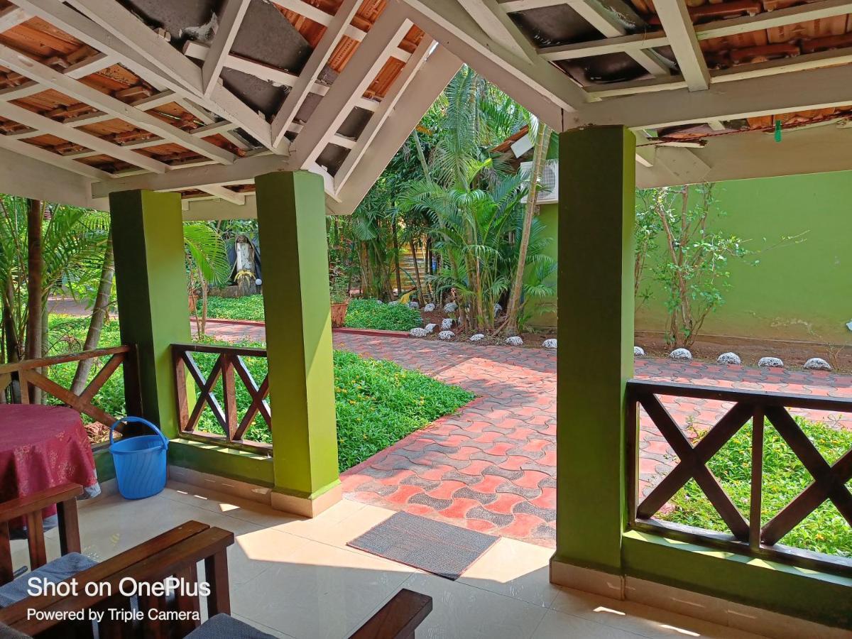 Dunhill Beach Resort Agonda Exterior foto